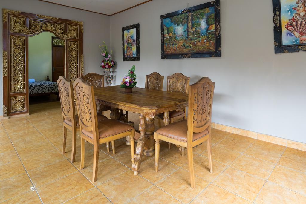 Nuaja Balinese Guest House Ubud Exterior foto