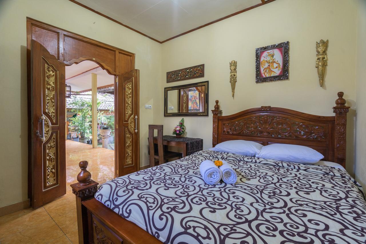 Nuaja Balinese Guest House Ubud Exterior foto